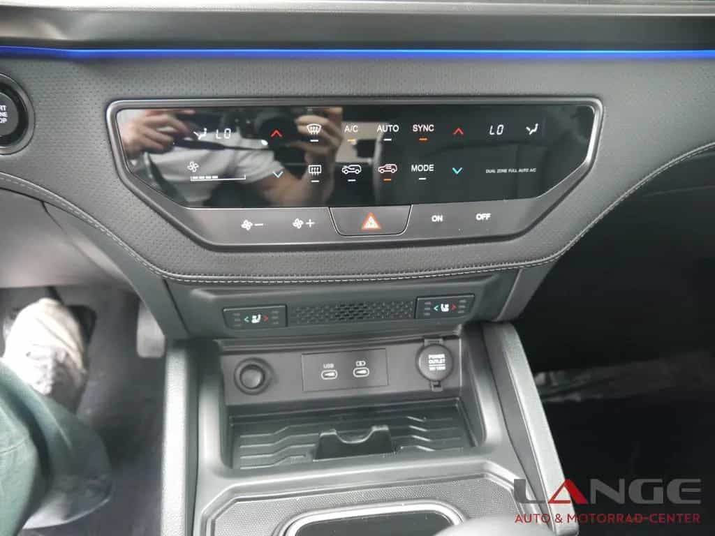 KGM Musso Grand 2.2 e-XDi AWD Lux Navi Klimaautom SH null-photo-13