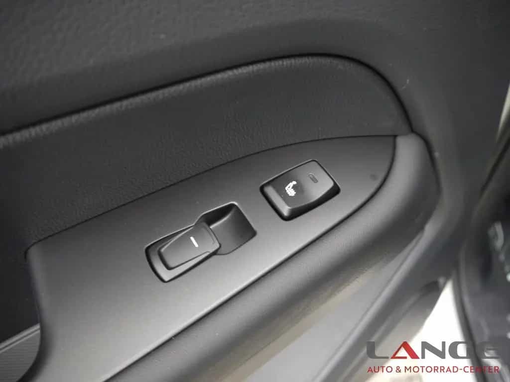 KGM Musso Grand 2.2 e-XDi AWD Lux Navi Klimaautom SH null-photo-9