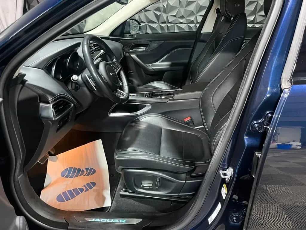 Jaguar F-Pace R-Sport AWD, Kamera, AHK, Vollleder, LED 12/2019-photo-10