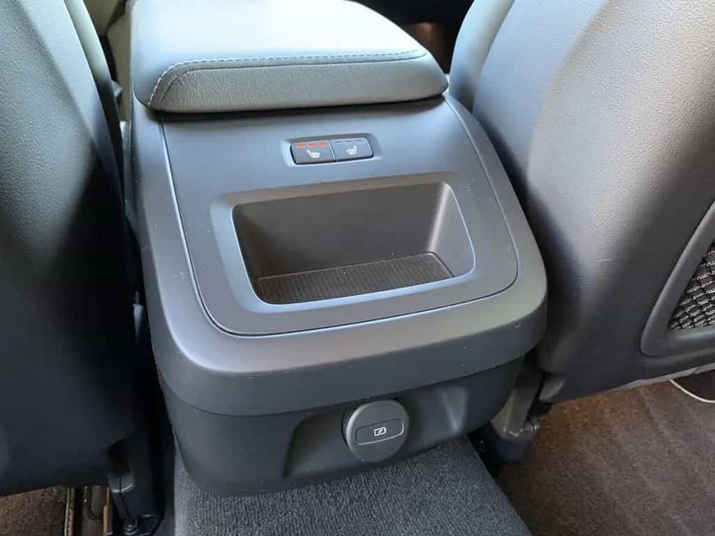 Volvo V60 R Design H&K+Navi+Winterpaket+Kamera 06/2021-photo-10