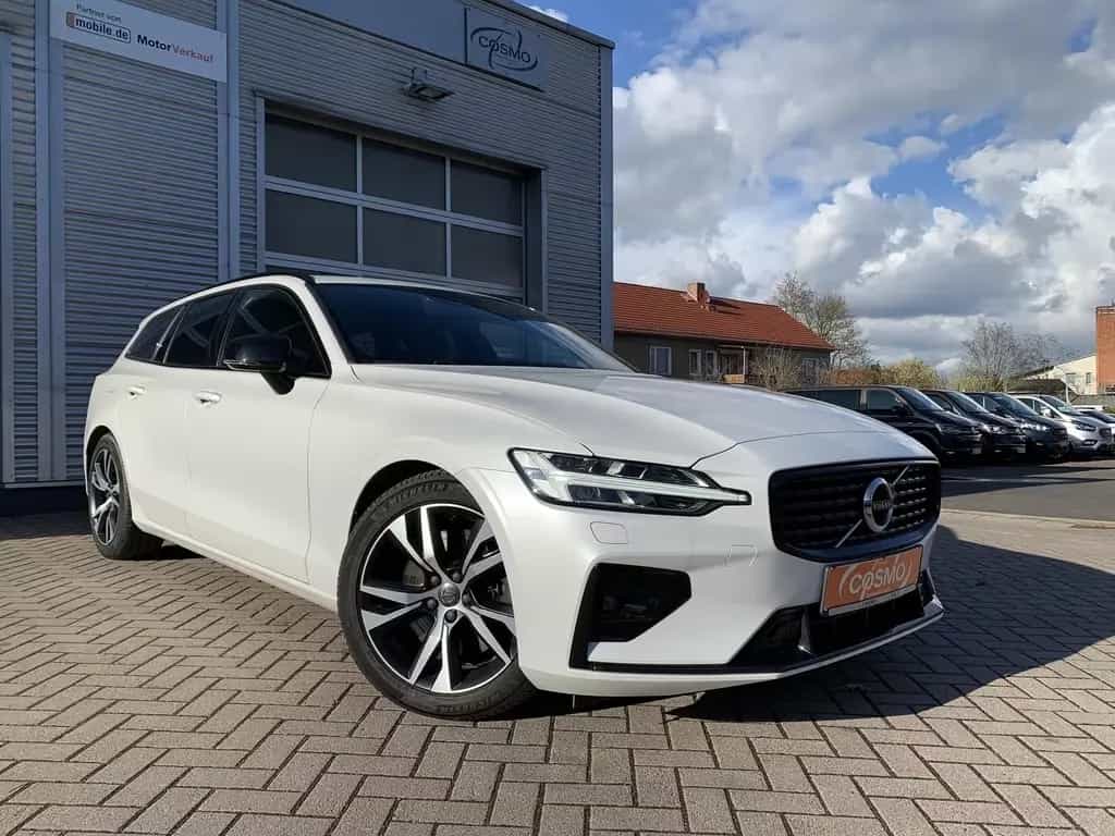 Volvo V60 R Design H&K+Navi+Winterpaket+Kamera 06/2021-photo-2