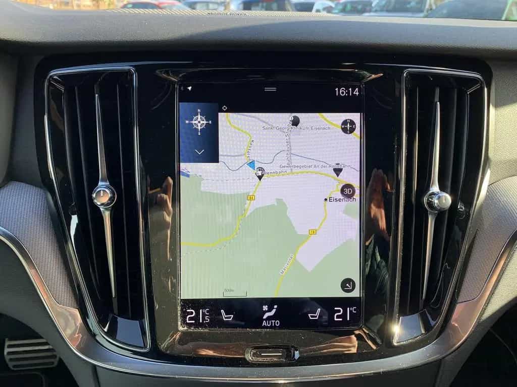 Volvo V60 R Design H&K+Navi+Winterpaket+Kamera 06/2021-photo-20