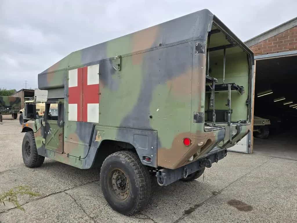 Hummer H1 M997A2 Ambulance Hmmwv Humvee 05/2001-photo-3