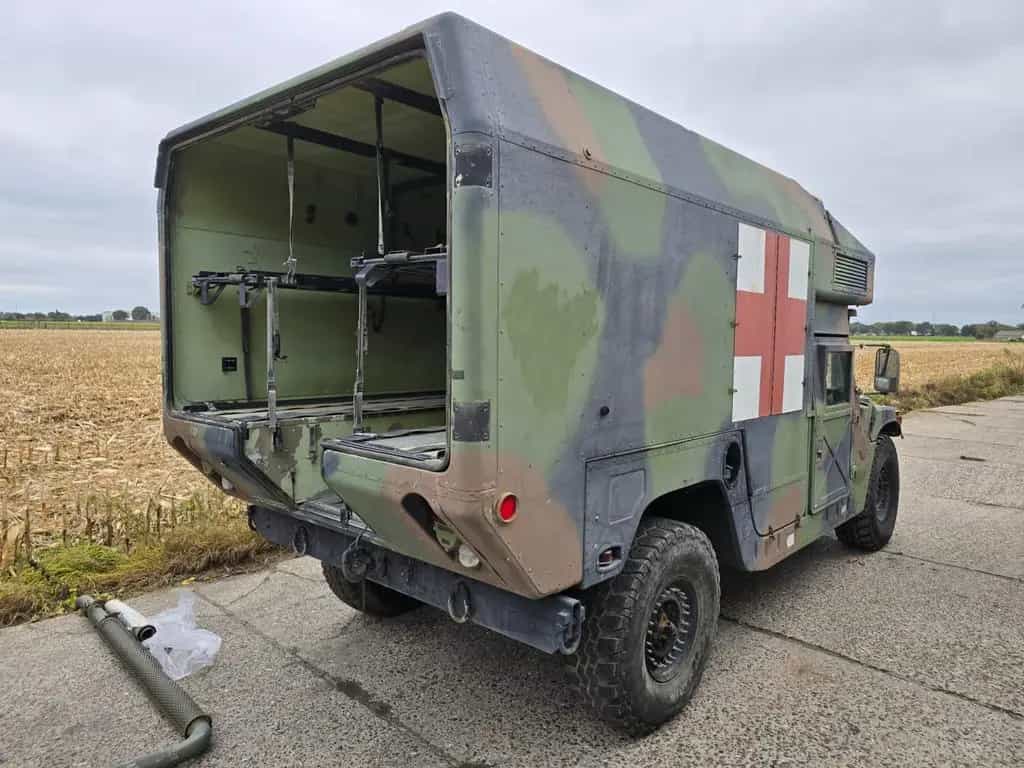 Hummer H1 M997A2 Ambulance Hmmwv Humvee 05/2001-photo-4