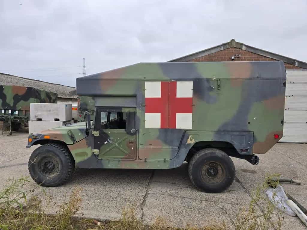 Hummer H1 M997A2 Ambulance Hmmwv Humvee 05/2001-photo-6
