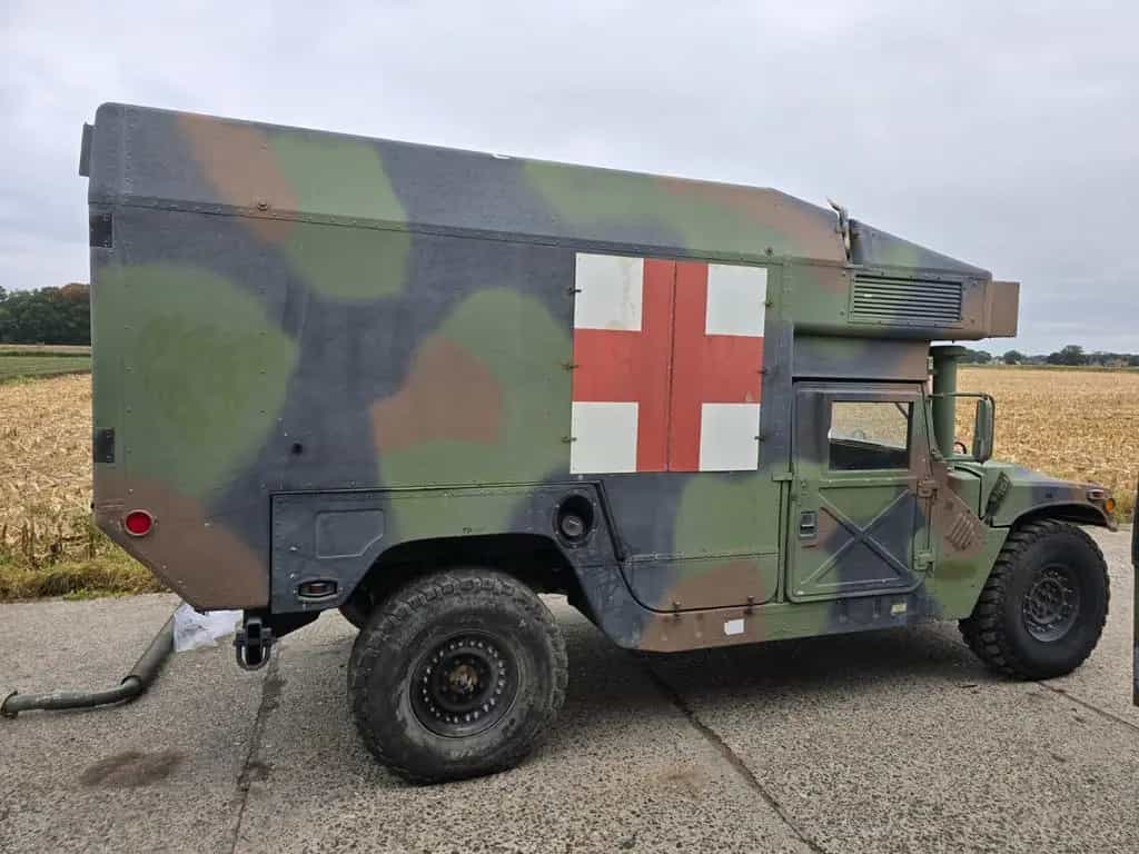 Hummer H1 M997A2 Ambulance Hmmwv Humvee 05/2001-photo-7