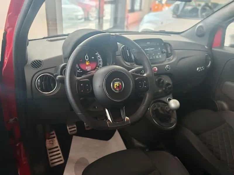 Abarth 595 1.4 Turbo T-Jet 165 CV 08/2023-photo-6