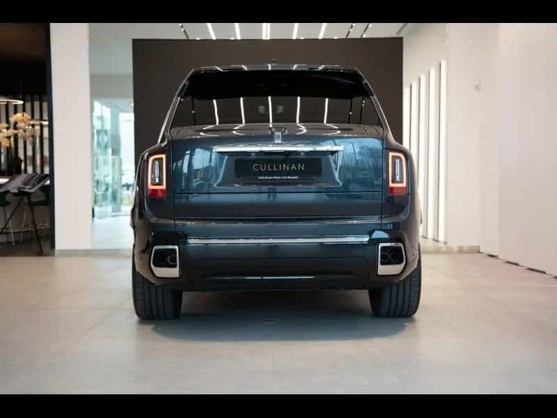 Rolls-Royce Cullinan Provenance 2 Year Warranty & Service 11/2025-photo-10