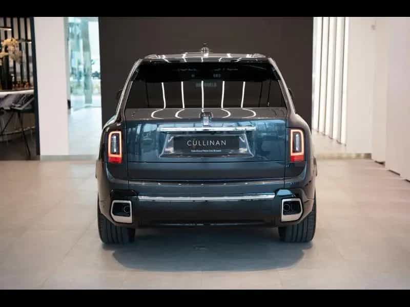 Rolls-Royce Cullinan Provenance 2 Year Warranty & Service 11/2025-photo-8