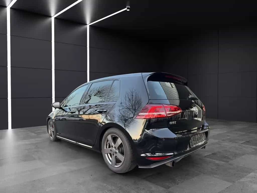Volkswagen Golf Golf VII 2.0 GTI BMT Xenon+/Kamera/Mirro... 04/2016-photo-6