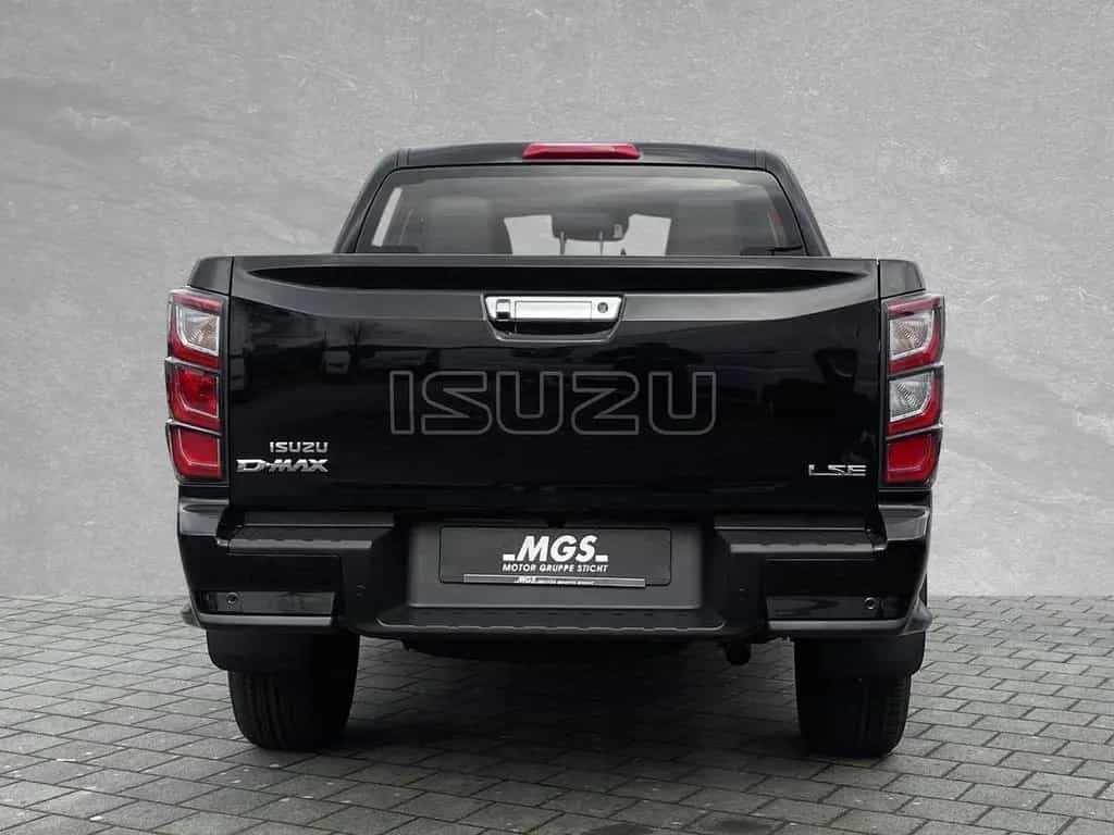Isuzu D-Max Double Cab LSE 4x4 #SHZ #KAMERA #LEDER #SP null-photo-4
