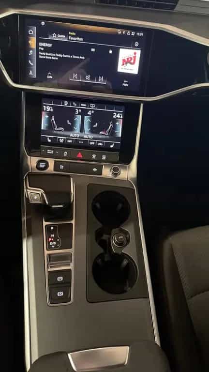 Audi A6 Avant 40 TDI quattro S-tronic LED Navi ACC AH 10/2022-photo-17