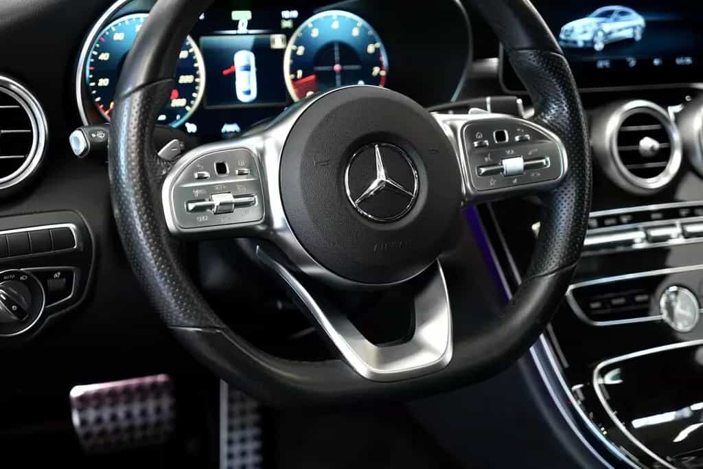 Mercedes-Benz C-Class 300 Coupé AMG Line *Pano *19 *Digital *Night 07/2019-photo-22
