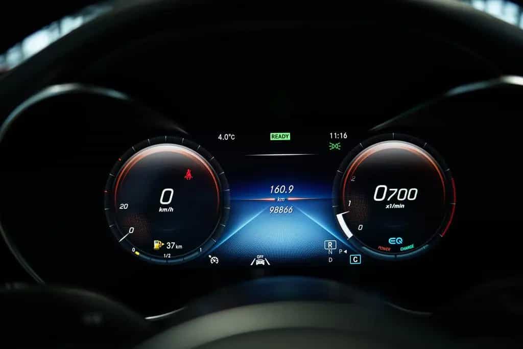 Mercedes-Benz C-Class 300 Coupé AMG Line *Pano *19 *Digital *Night 07/2019-photo-31