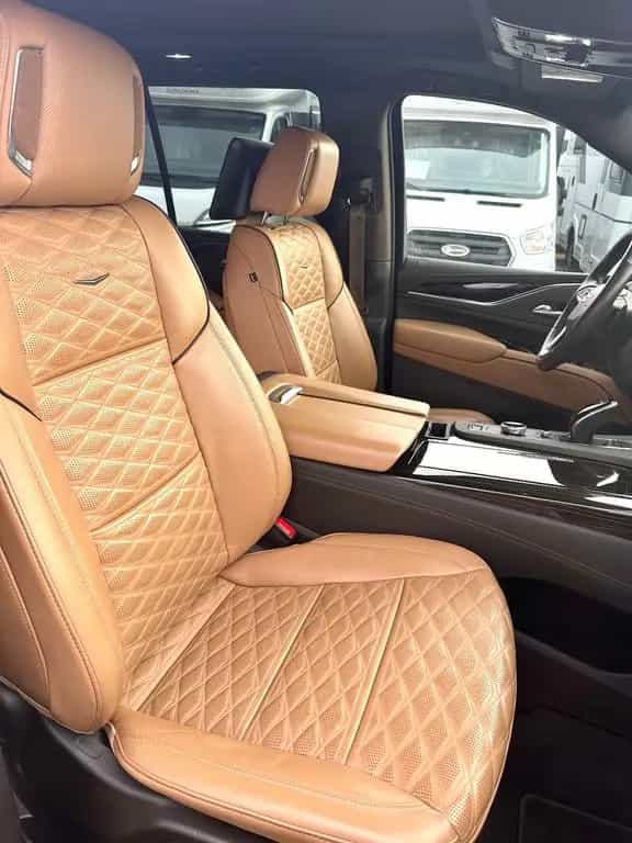 Cadillac Escalade 11/2022-photo-5