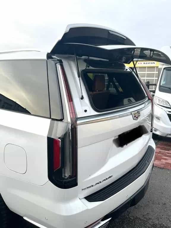 Cadillac Escalade 11/2022-photo-9