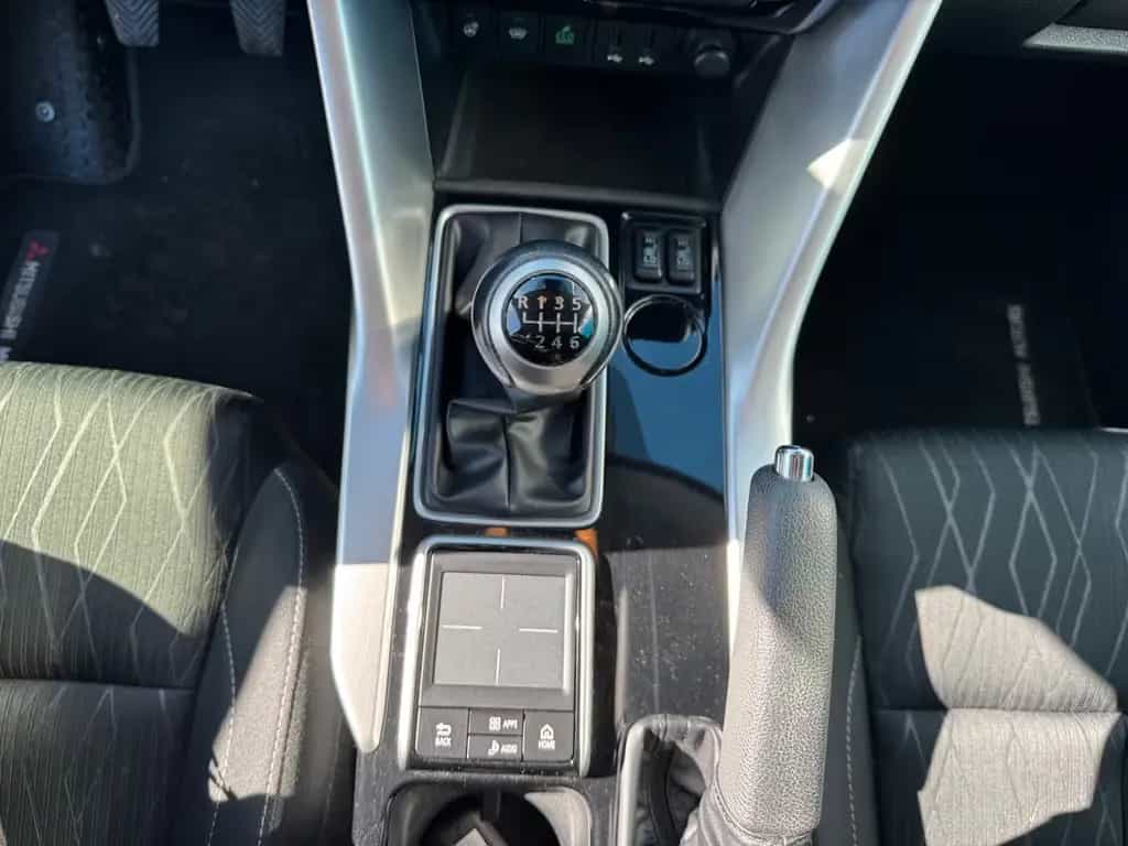 Mitsubishi Eclipse Intro Edition**Head up**KEY**360°* 10/2018-photo-13