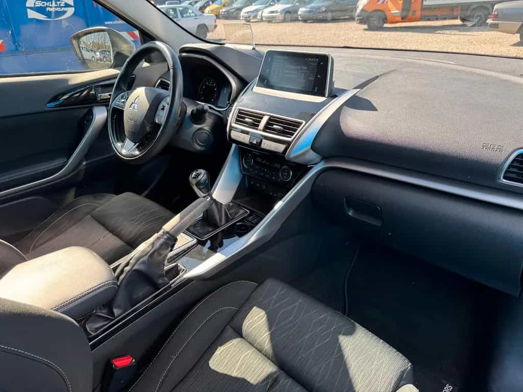 Mitsubishi Eclipse Intro Edition**Head up**KEY**360°* 10/2018-photo-14