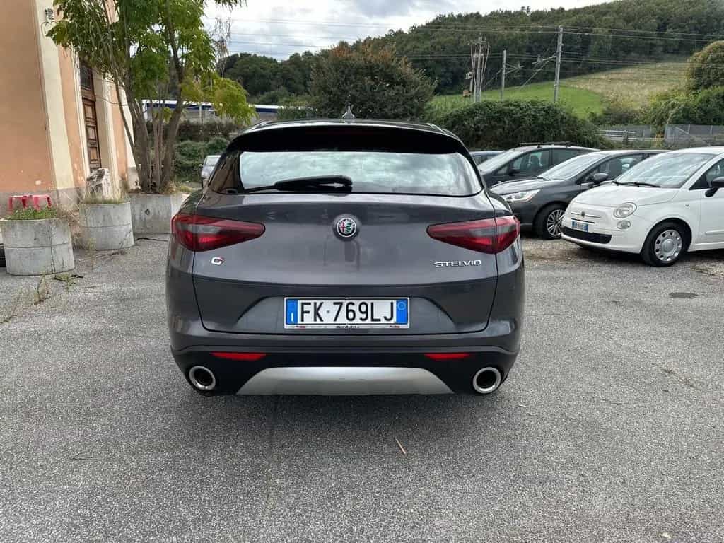 Alfa Romeo Stelvio 2.2 Turbodiesel 210 CV AT8 Q4 12/2017-photo-5