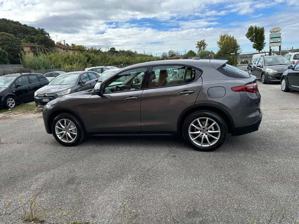 Alfa Romeo Stelvio 2.2 Turbodiesel 210 CV AT8 Q4 12/2017-photo-9