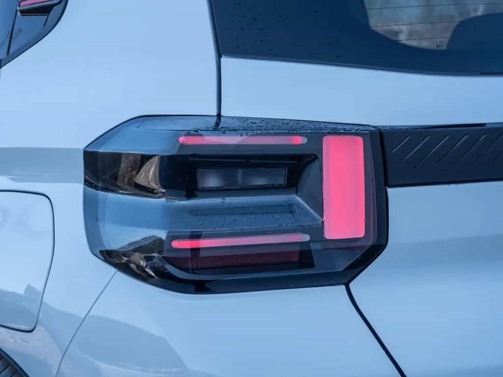 Citroën C3 1.2 Turbo 100 MAX PDC KAMERA NAVI HUD LED 01/2025-photo-20