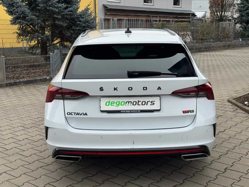 Skoda Octavia Combi RS 2.0 TDI DSG 4x4 08/2022-photo-5