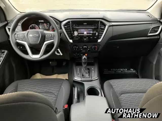 Isuzu D-Max Double Cab 4WD LS AluCab Hardtop Totwinkel 12/2024-photo-17
