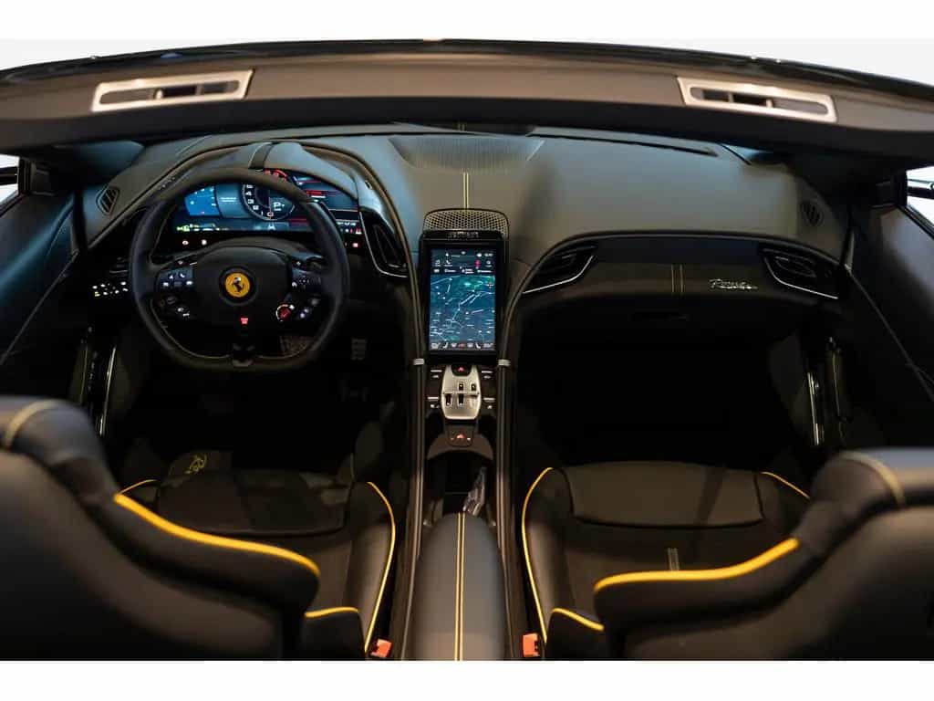 Ferrari Roma Spider PDC SHZ LEDER KAMERA NAVI ACC 360° 08/2024-photo-13