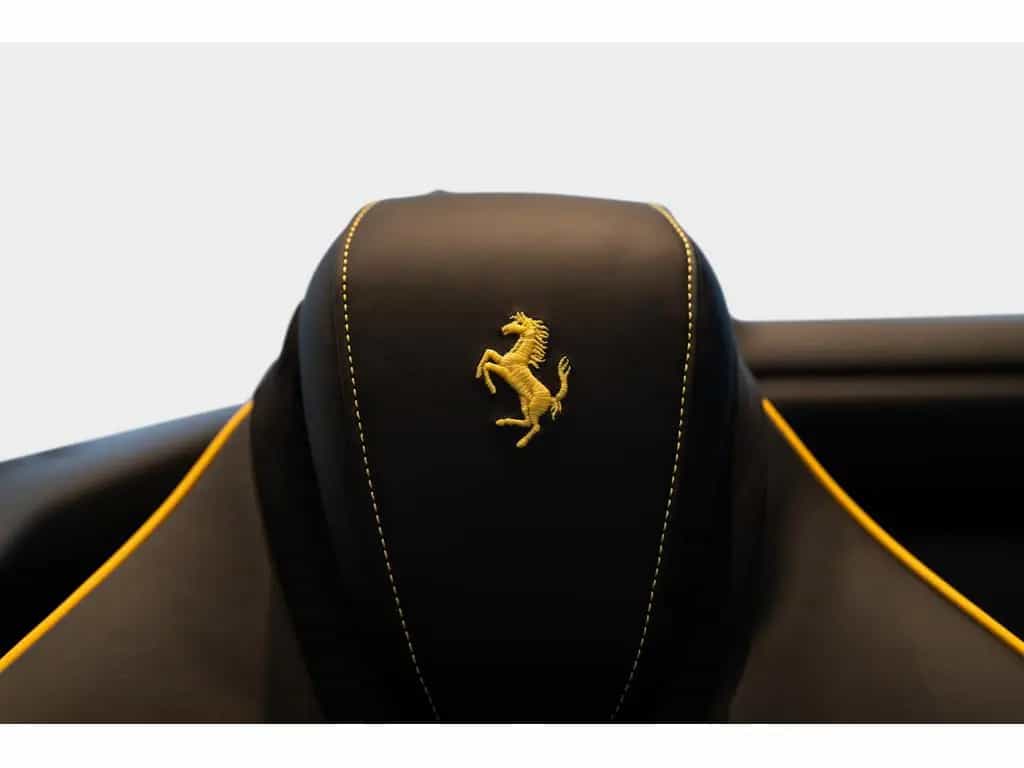 Ferrari Roma Spider PDC SHZ LEDER KAMERA NAVI ACC 360° 08/2024-photo-16