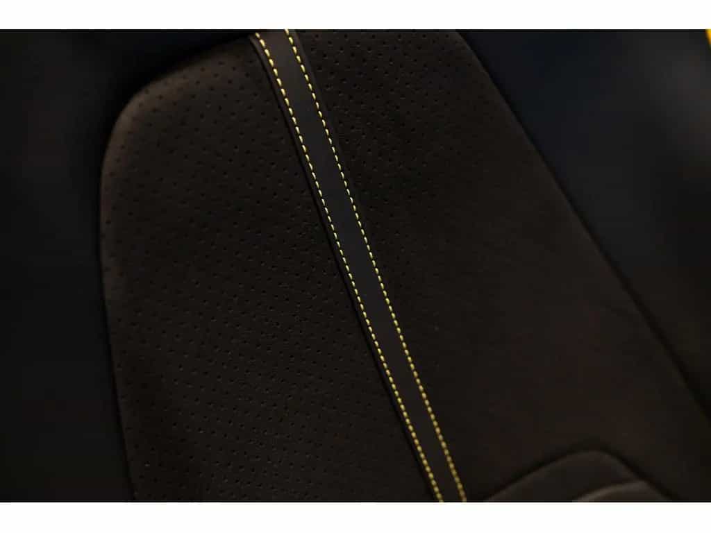 Ferrari Roma Spider PDC SHZ LEDER KAMERA NAVI ACC 360° 08/2024-photo-17