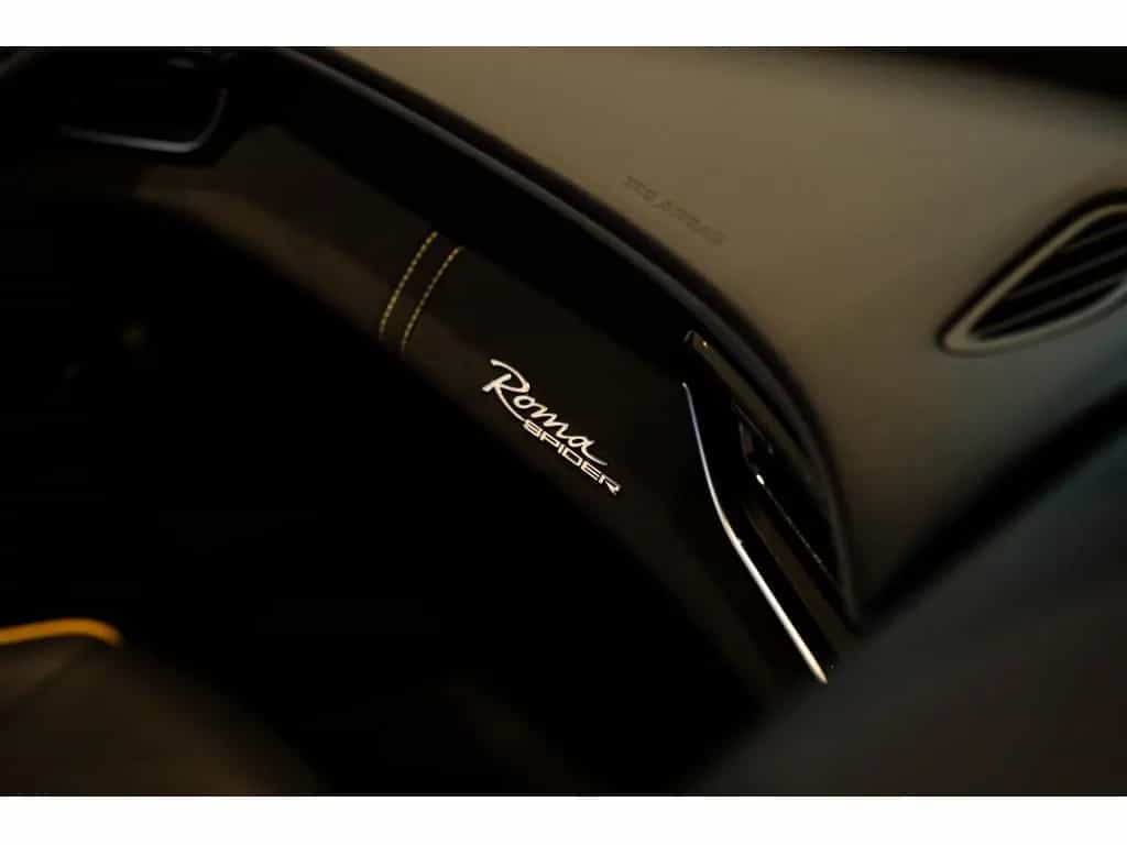 Ferrari Roma Spider PDC SHZ LEDER KAMERA NAVI ACC 360° 08/2024-photo-20
