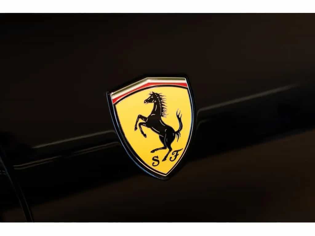 Ferrari Roma Spider PDC SHZ LEDER KAMERA NAVI ACC 360° 08/2024-photo-8