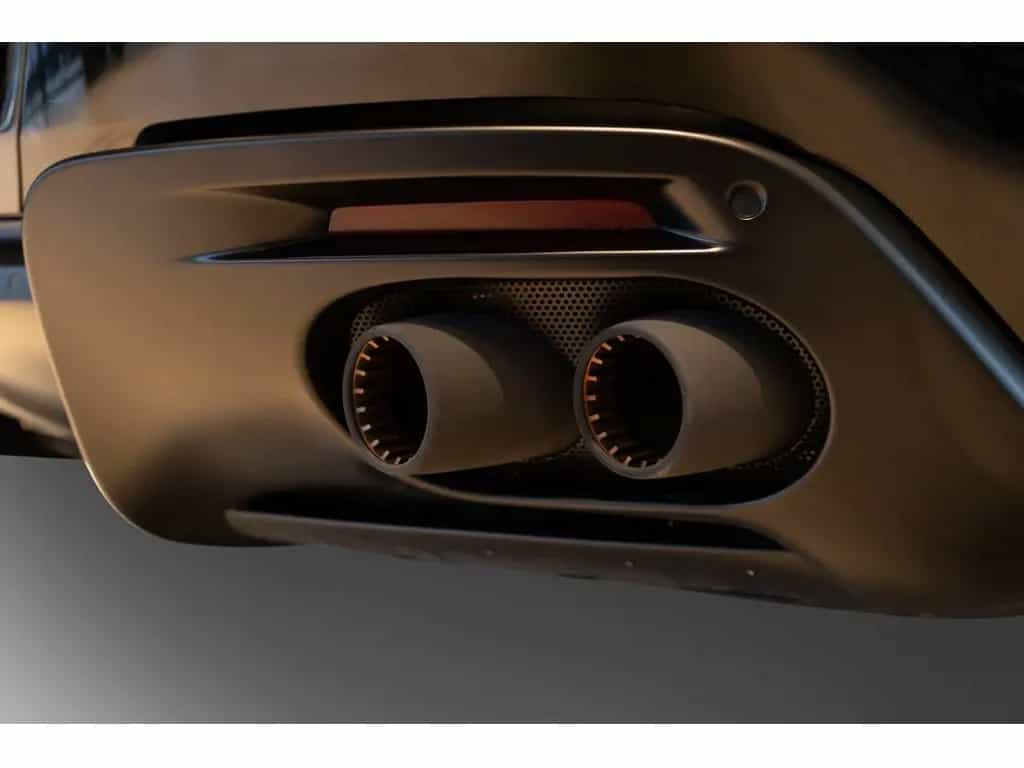 Ferrari Roma Spider PDC SHZ LEDER KAMERA NAVI ACC 360° 08/2024-photo-9