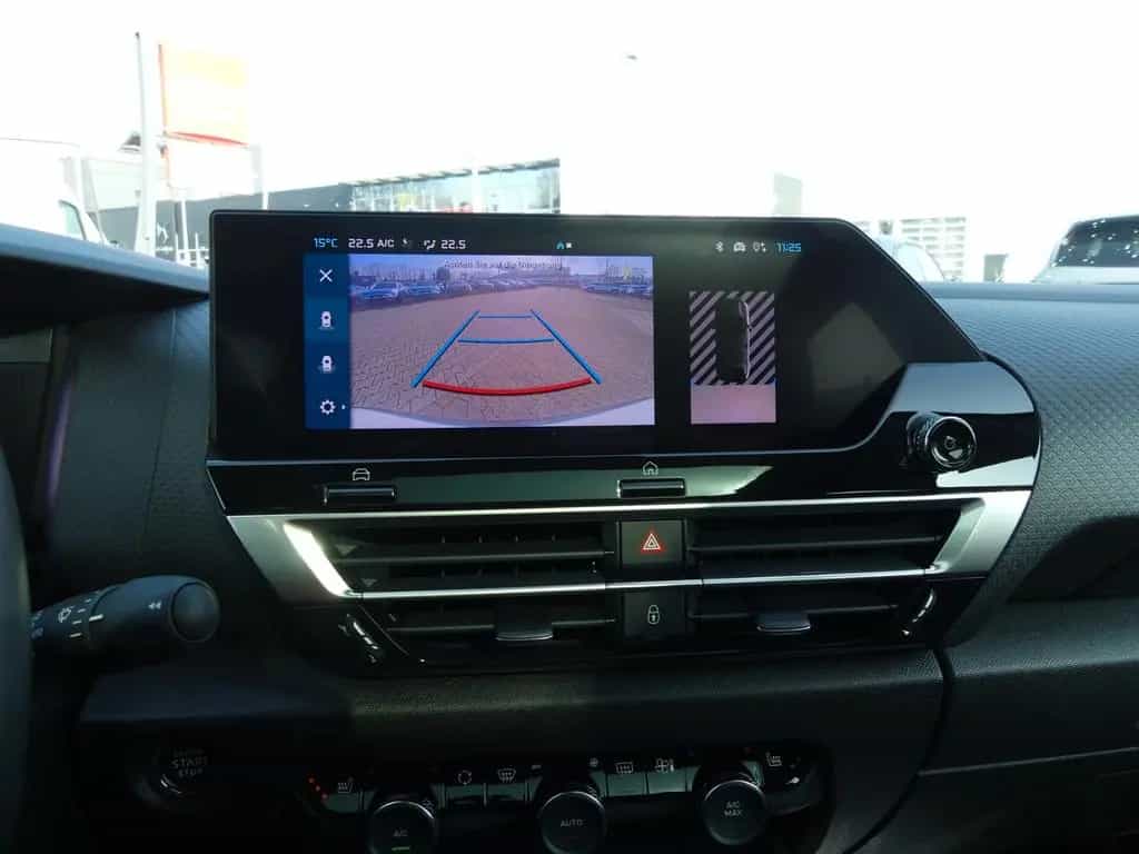 Citroën C4 PureTech 130 S&S EAT8 Shine 10/2023-photo-11
