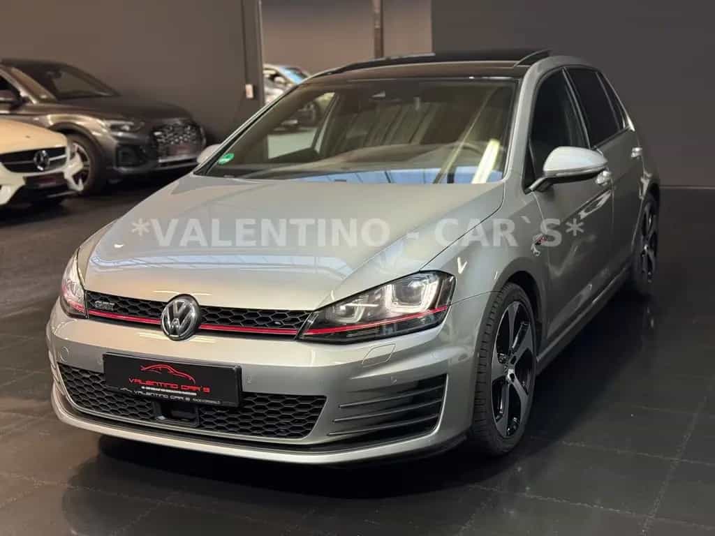 Volkswagen Golf VII Lim. GTI DSG/Navi/Pano/Standhzg/Ahk/Kam 10/2014-photo-1