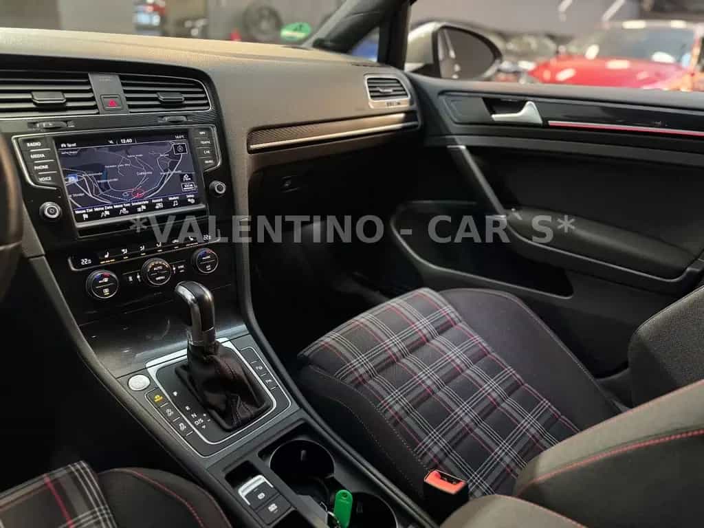 Volkswagen Golf VII Lim. GTI DSG/Navi/Pano/Standhzg/Ahk/Kam 10/2014-photo-17