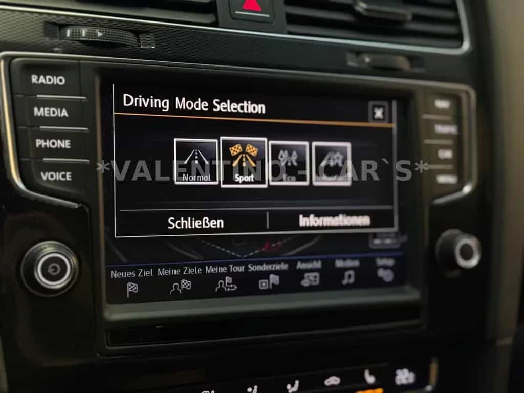 Volkswagen Golf VII Lim. GTI DSG/Navi/Pano/Standhzg/Ahk/Kam 10/2014-photo-20