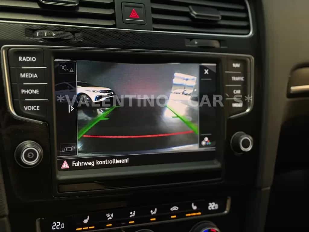 Volkswagen Golf VII Lim. GTI DSG/Navi/Pano/Standhzg/Ahk/Kam 10/2014-photo-21