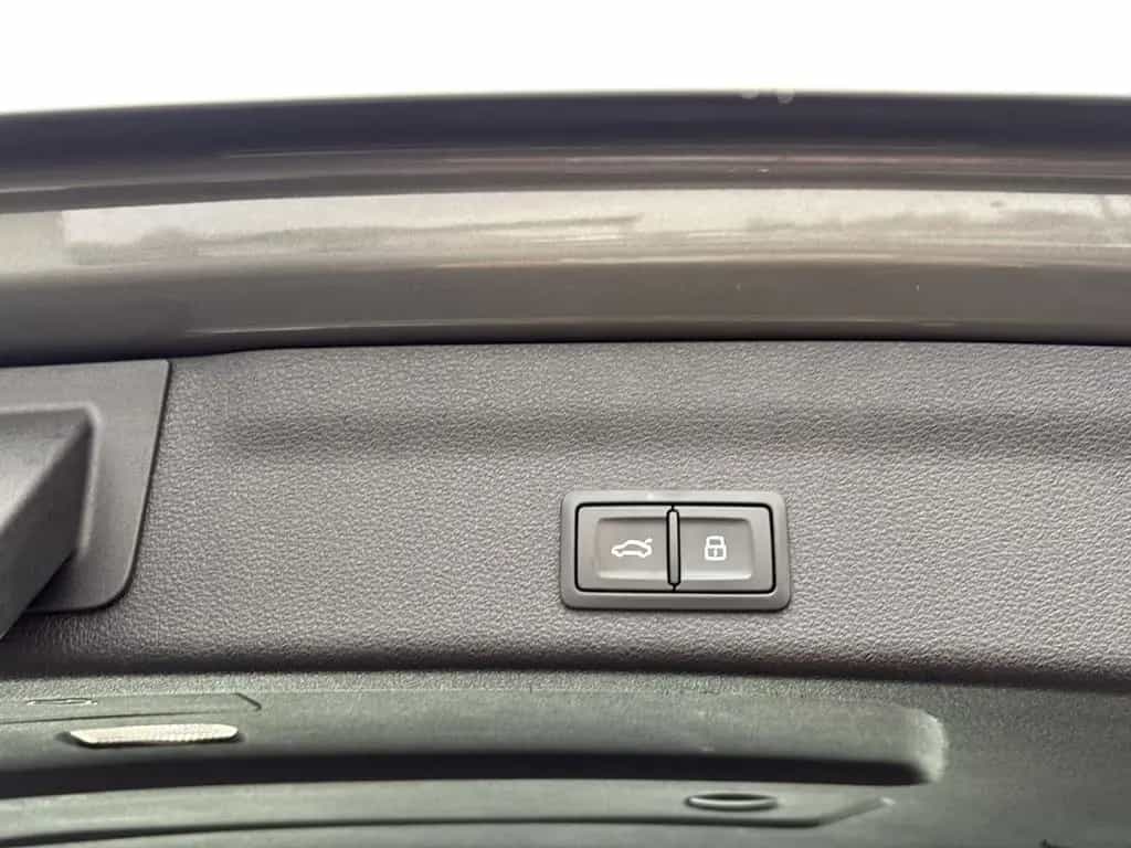 Audi A6 163ps 4Zonen*LED*NaviTouch*ACC*Memory*Sound*D 09/2022-photo-32