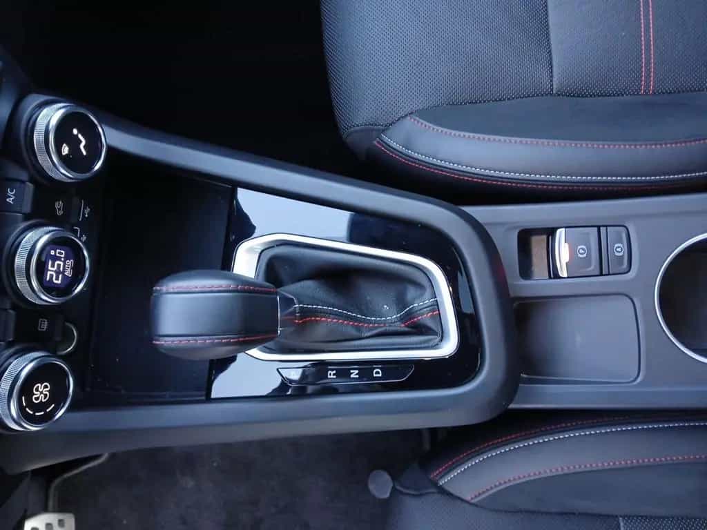 Renault Arkana R.S. Line Mild Hybrid TCe 160 EDC 12/2023-photo-15