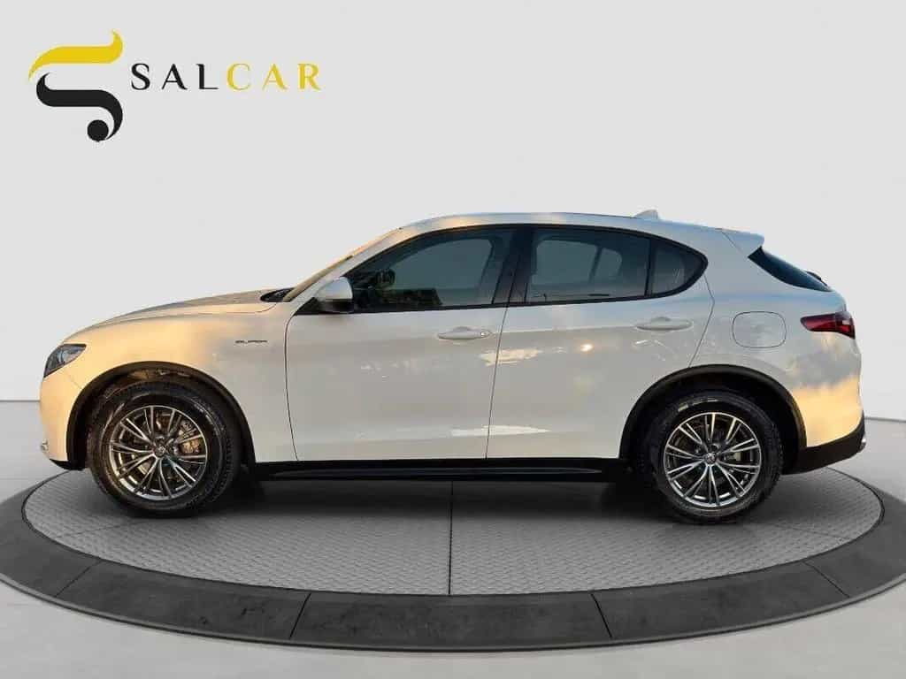 Alfa Romeo Stelvio 2.2 Turbodiesel 160 CV AT8 RW 02/2021-photo-4