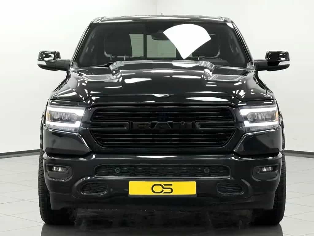 Dodge RAM 5.7 V8 HEMI Laramie Tailgate LED *Garantie* 11/2021-photo-2