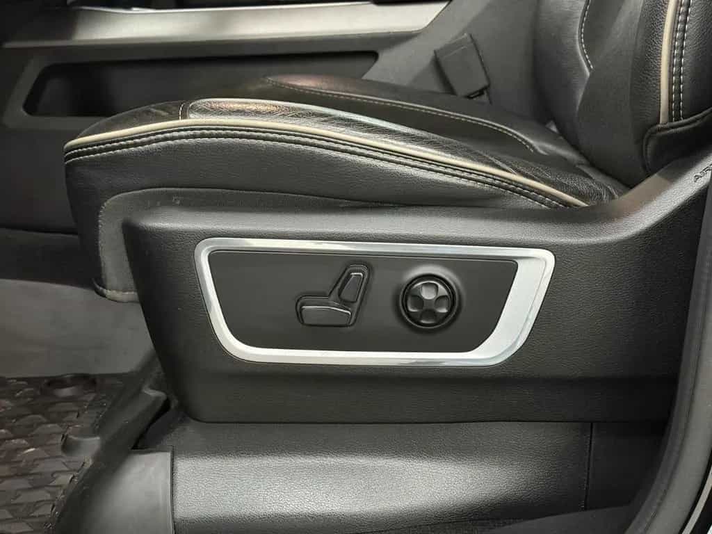 Dodge RAM 5.7 V8 HEMI Laramie Tailgate LED *Garantie* 11/2021-photo-30