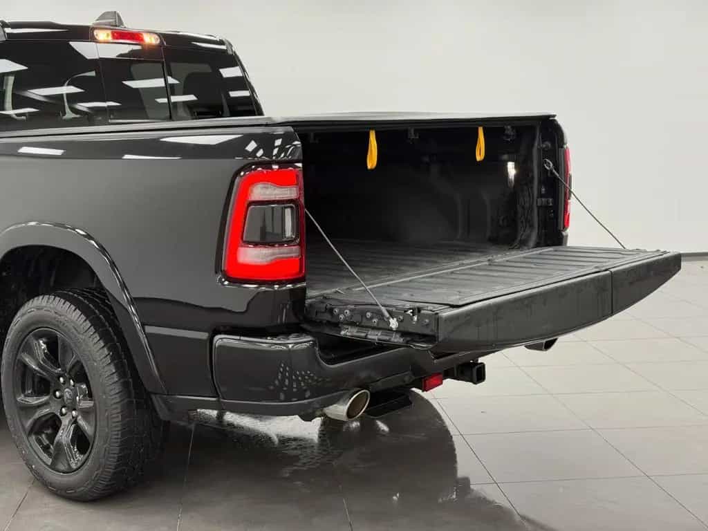 Dodge RAM 5.7 V8 HEMI Laramie Tailgate LED *Garantie* 11/2021-photo-44
