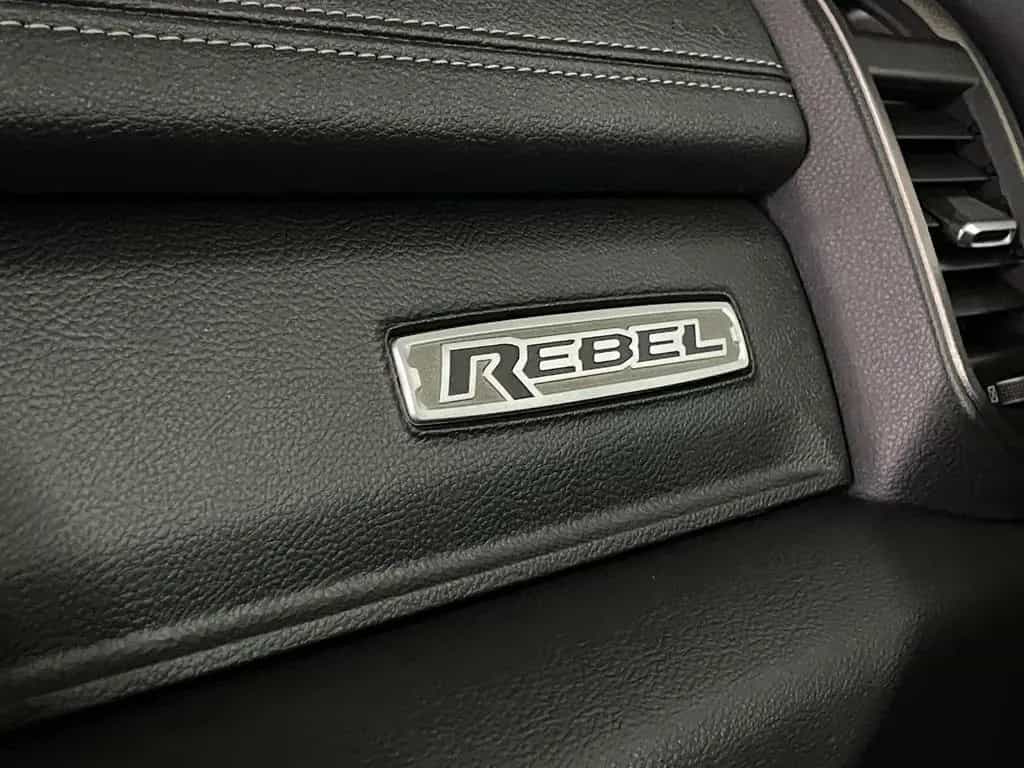 Dodge RAM REBEL+NIGHT+UNFALLFREI+LPG+22"ZOLL+LUFT+BAKFLIP 04/2022-photo-31