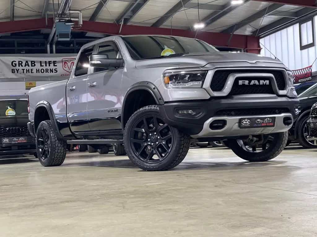 Dodge RAM REBEL+NIGHT+UNFALLFREI+LPG+22"ZOLL+LUFT+BAKFLIP 04/2022-photo-4