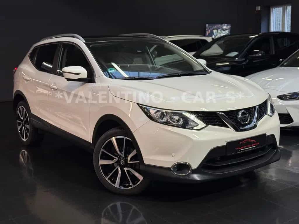 Nissan Qashqai Tekna Automatik/Navi/Pano/Shz/360°Kamera 01/2016-photo-0