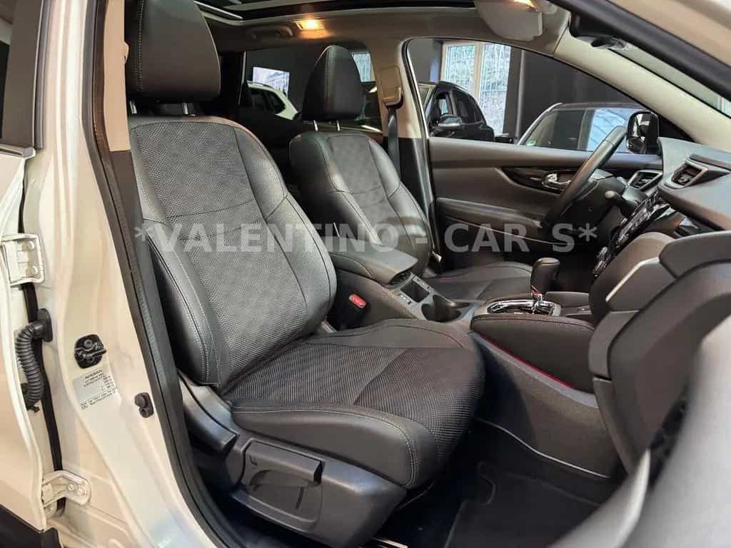 Nissan Qashqai Tekna Automatik/Navi/Pano/Shz/360°Kamera 01/2016-photo-13