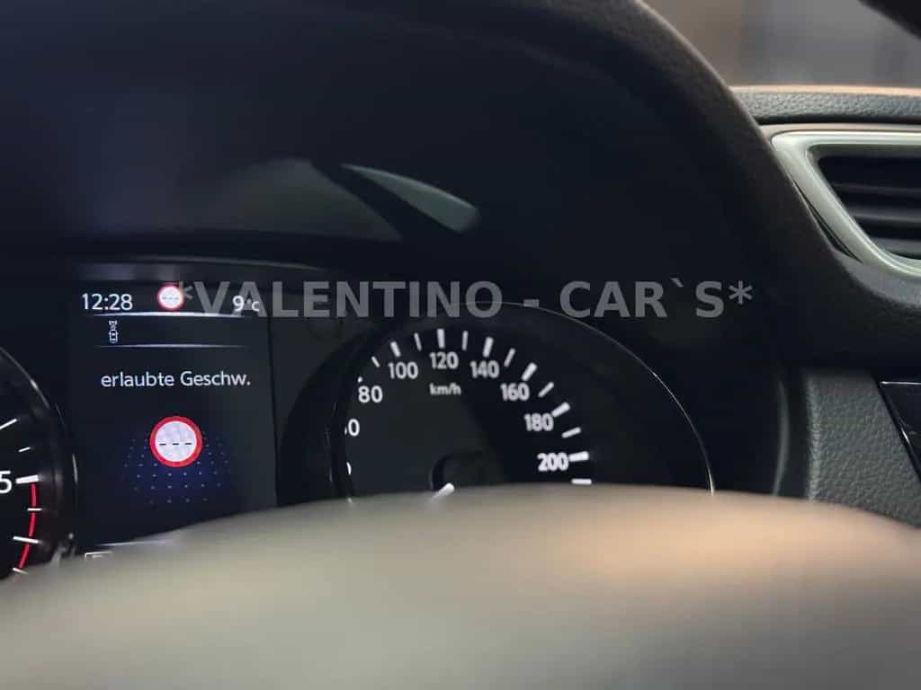 Nissan Qashqai Tekna Automatik/Navi/Pano/Shz/360°Kamera 01/2016-photo-20