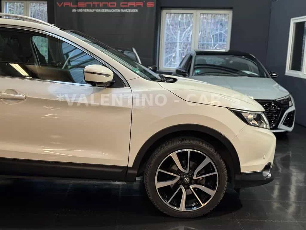 Nissan Qashqai Tekna Automatik/Navi/Pano/Shz/360°Kamera 01/2016-photo-29